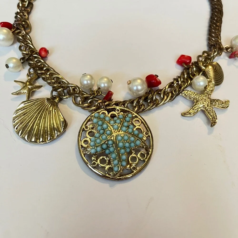 Vintage Charm Necklace Bracelet‎ Set Gold Shell Starfish Pearl Red Bead Coastal